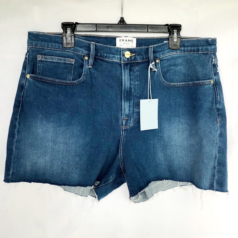 FRAME NWT Le Bridgette Longwater Shorts